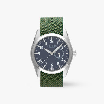 Packshot with small shade