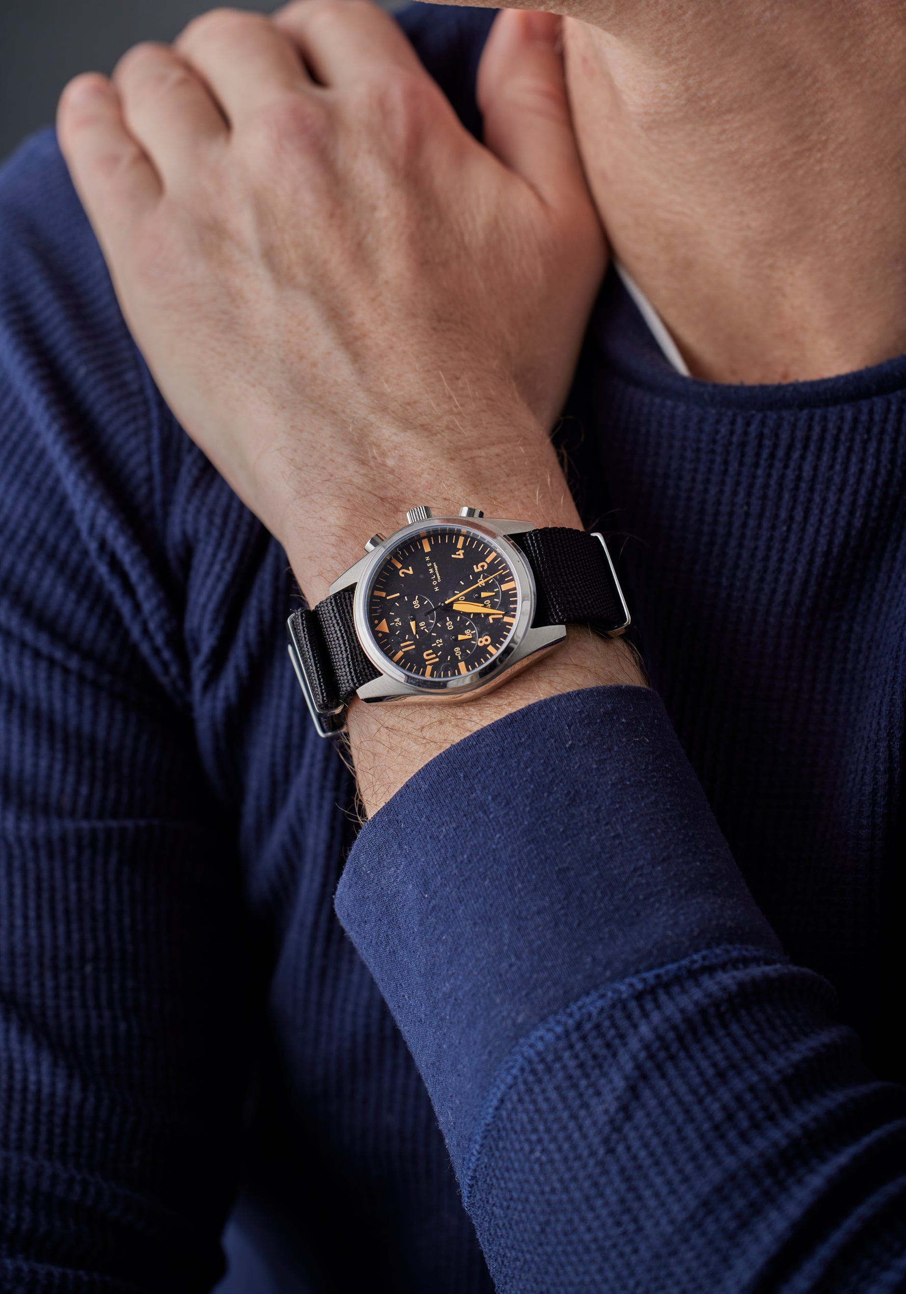 Adventurer watch 42mm black/orange dial with black nato strap