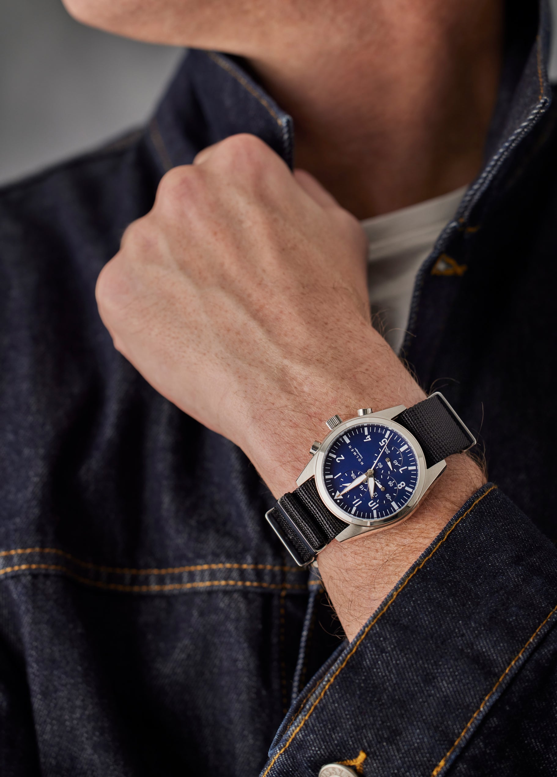 Adventurer 42mm Chronograph Watch Navy Blue | HOLMEN Copenhagen